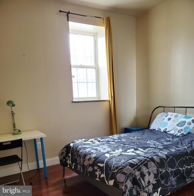 Foto del edificio - 223 N 13th St