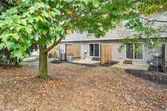 Building Photo - 1356 Meadow Run