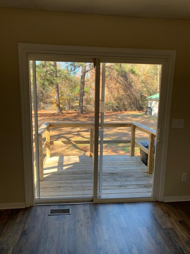 Foto del edificio - 286 R Sands Rd