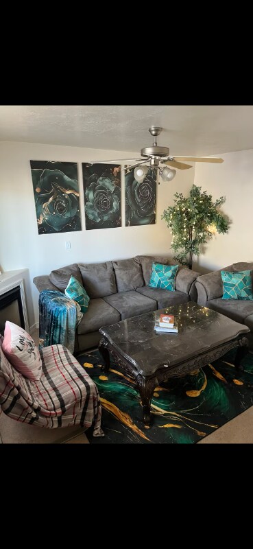 Foto del edificio - 1602 N Stevens Dr