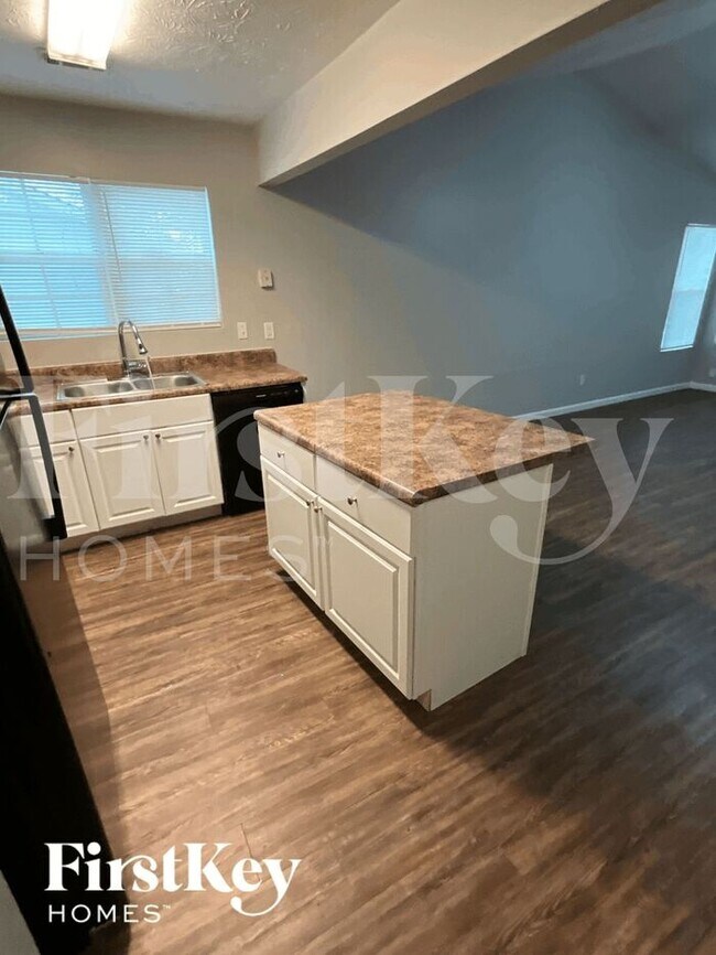Building Photo - 2308 Wingfoot Pl