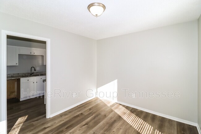 Foto del edificio - 3710 Barberry St