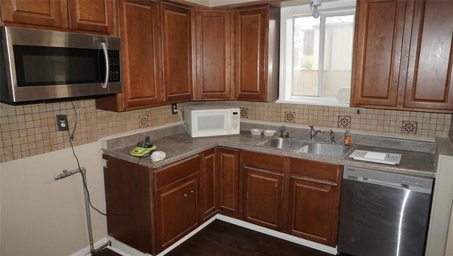 Foto del edificio - 7831 Kingsley St
