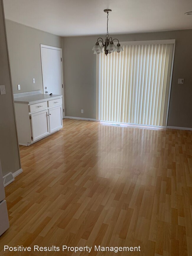 Building Photo - 3 br, 1.5 bath House - 4018 Toft St
