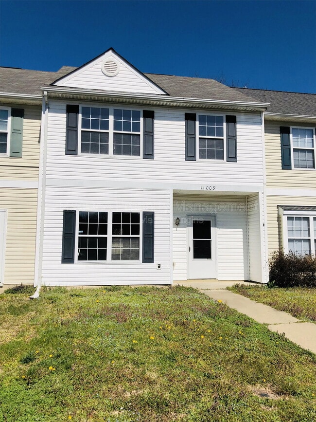 Building Photo - 11009 Bevin Dr