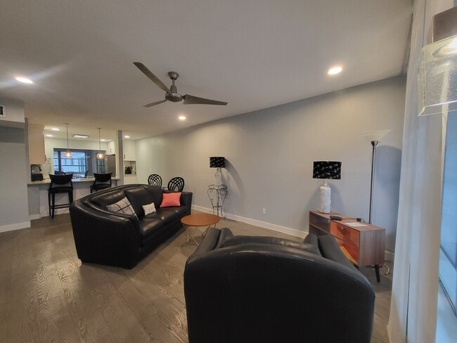 Photo - 2471 Sumatran Way Apartment