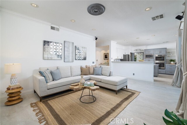 Foto del edificio - 27096 Ironwood Dr