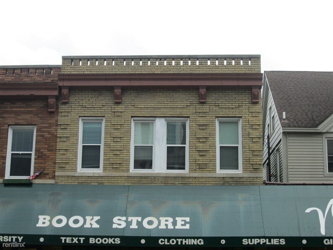 Building Photo - 1 br, 1 bath Apartment - 709 W Cross St 1W