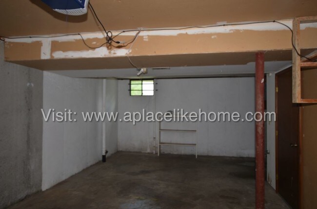 Foto del edificio - 408 NE Timbercreek Dr