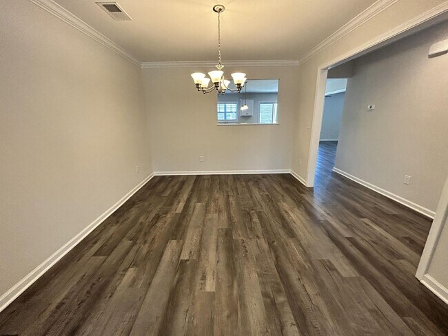 Foto del edificio - 144 Sunny Pt Lp