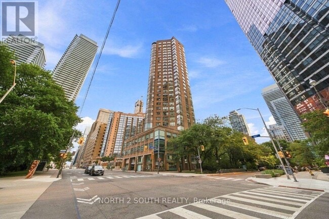 Building Photo - 44 St Joseph St