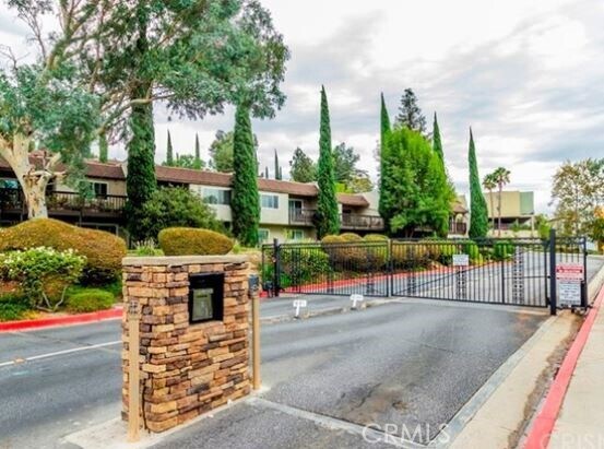 Building Photo - 15630 Viewridge Ln
