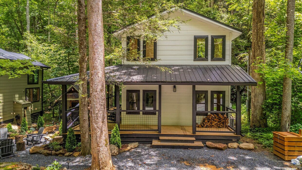 Primary Photo - 152 Baxter Rd