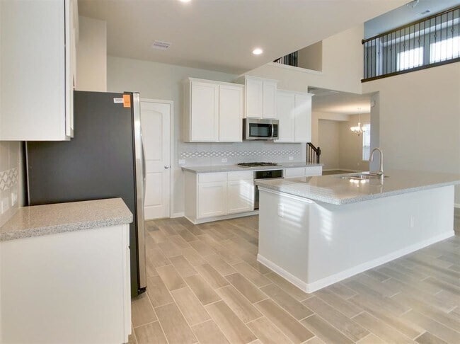 Building Photo - 24219 Via Vitani Dr