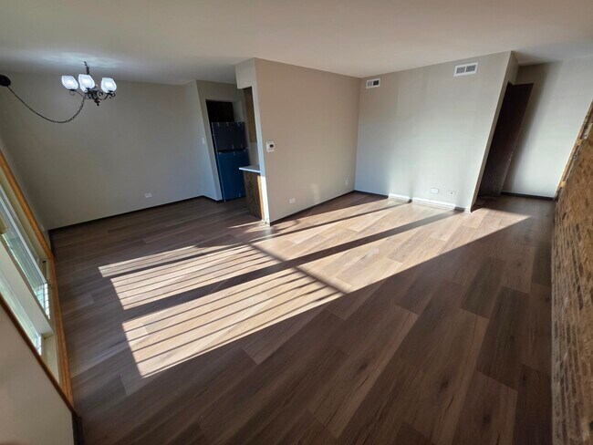 Building Photo - 9120 Orland Ct