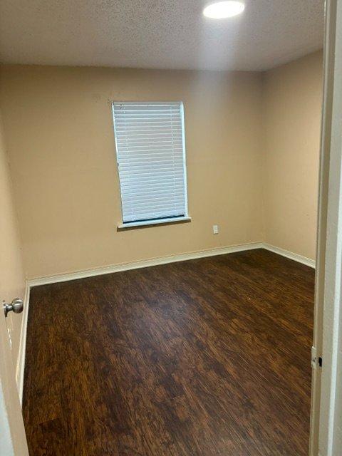Foto del edificio - 1812 Meadowgreen Dr