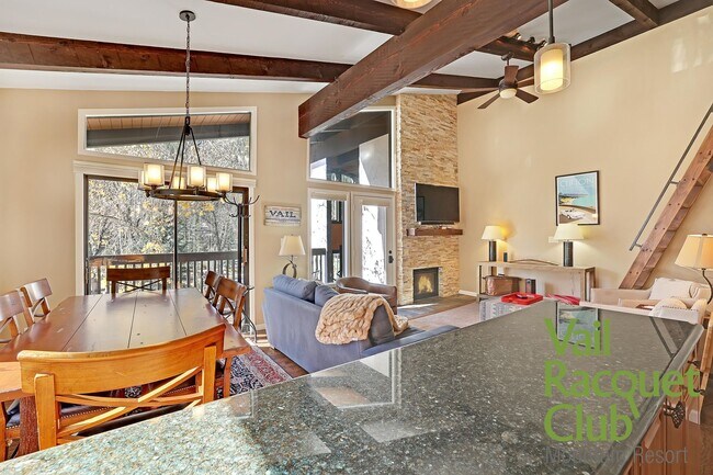 Foto del edificio - Available March-December ONLY - 2BR + Loft, 2BA with Health Club Membership