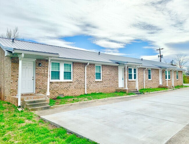 Foto del edificio - 211 Lexington Dr