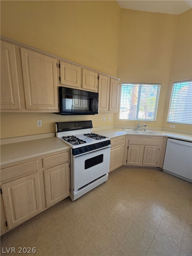 Foto del edificio - 855 N Stephanie St