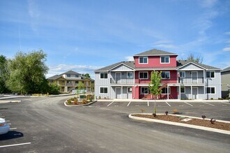 Building Photo - 1993 Sky Park Dr