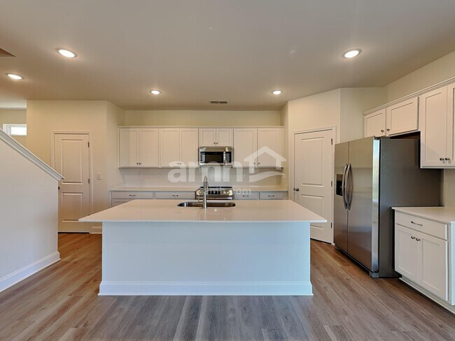 Building Photo - 3508 Lincoln Hts Ln