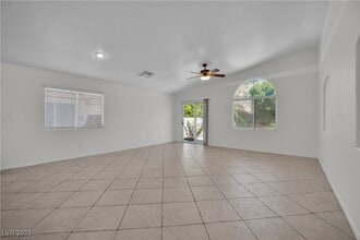 Building Photo - 1542 Misty Sky Dr