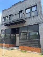 Building Photo - 2649 E 110th St