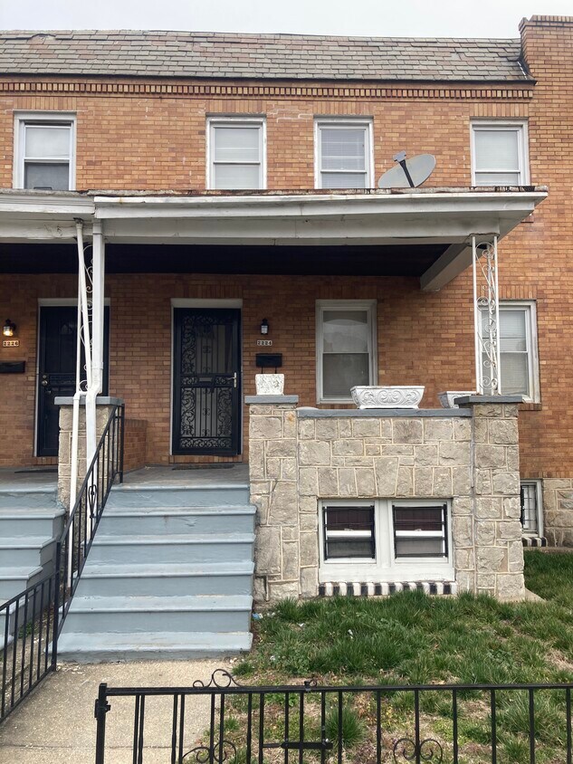 2224 W Saratoga St, Baltimore, MD 21223 Townhome Rentals in Baltimore MD