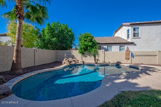 Building Photo - 14855 W Columbine Dr