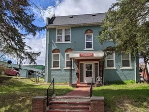 Building Photo - 4010 Milton Dr