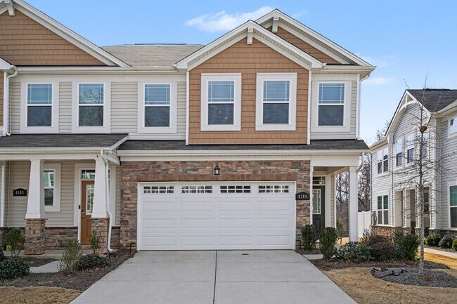 Foto del edificio - 8109 Overmeadow Ln