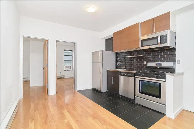 Foto del edificio - 2 bedroom in BROOKLYN NY 11211