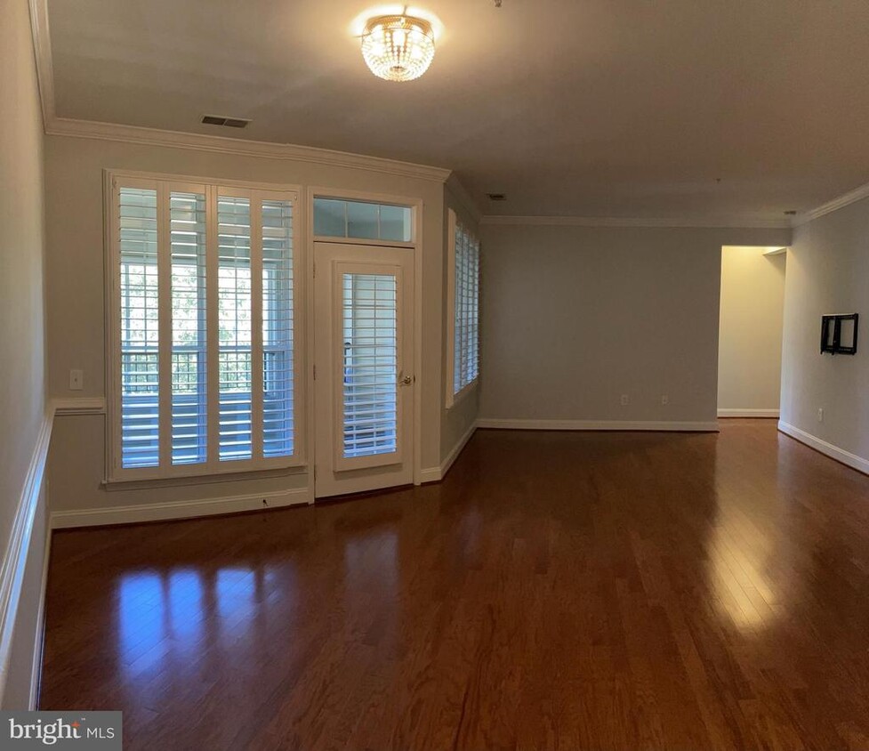 Foto principal - 2115 Ganton Green