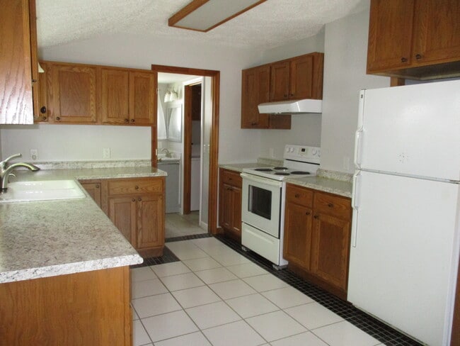 Building Photo - 422 S Michigan Ave