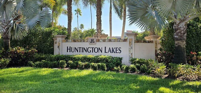 Foto del edificio - 7076 Huntington Ln