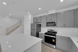 Building Photo - 5925 Obsidian Sky Ave