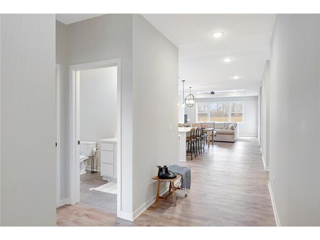 Building Photo - 1467 Creekwood Dr