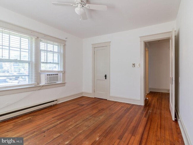 Foto del edificio - 35802 Atlantic Ave
