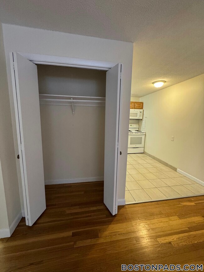 Foto del edificio - 90 Gardner St