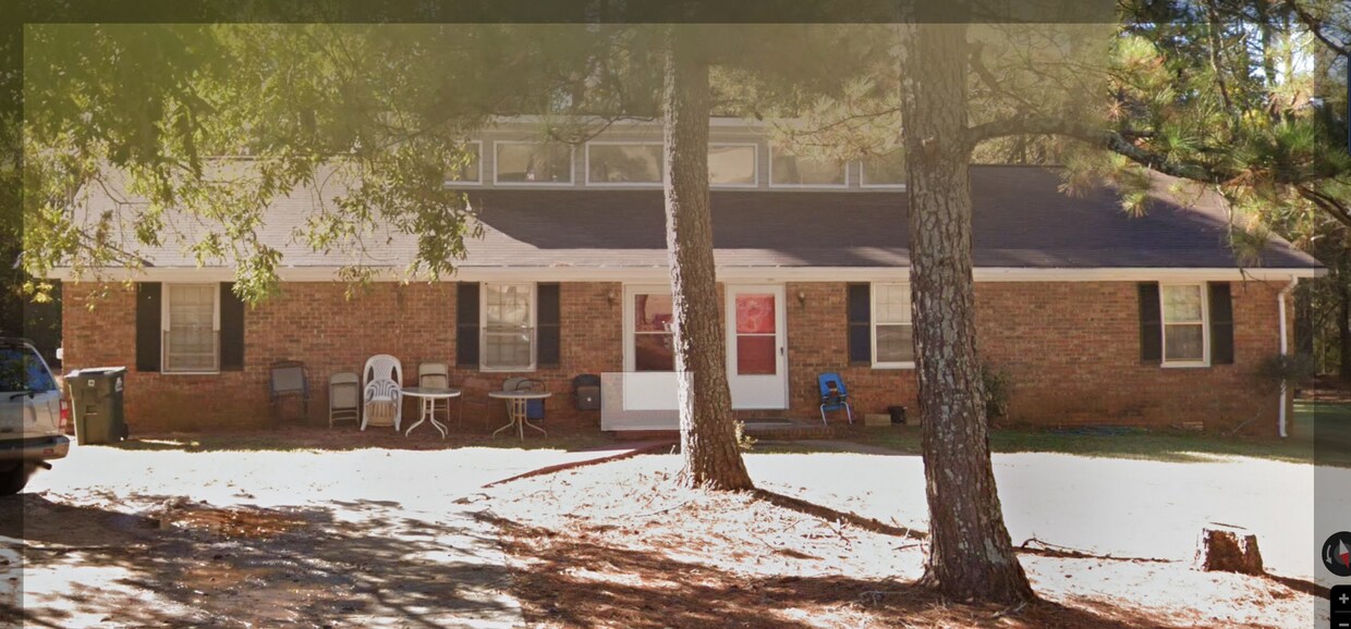 Primary Photo - Fowler Drive