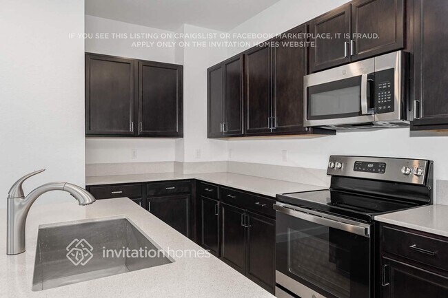 Building Photo - 1211 Preston Ests Cir