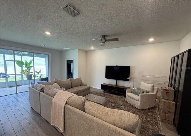 Foto del edificio - 1287 NW 136th St
