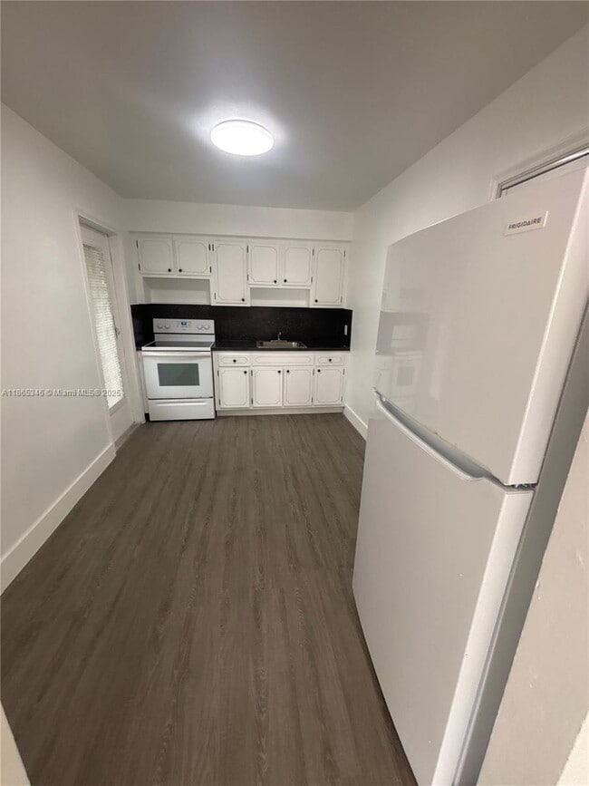 Foto del edificio - 1018 NW 2nd St
