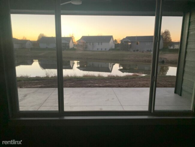 Foto del edificio - 4 br, 3 bath House - 2223 S Shefford Cir