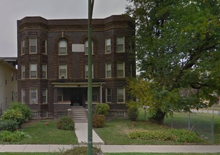 Foto principal - 154 N Menard Ave