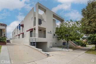 Building Photo - 1038 Allen Ave