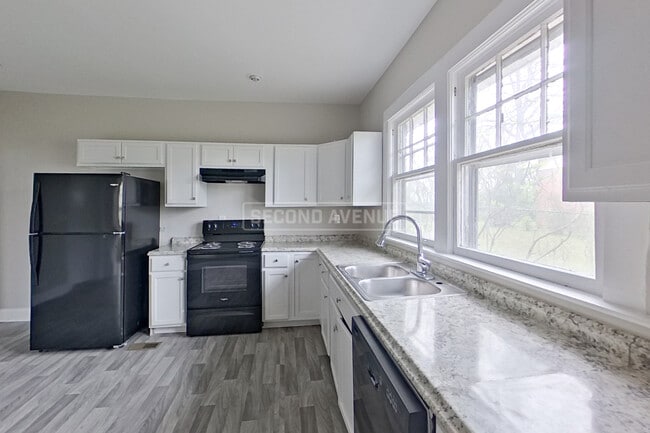 Foto del edificio - 916 Indiana St