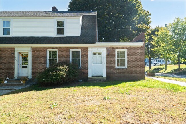 Foto del edificio - 80 Concord Way