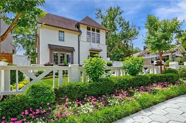 Foto del edificio - 405 9th St NE