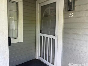 Building Photo - 441 Mananai Pl